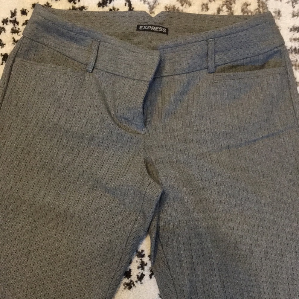 EXPRESS Barley Boot Dress Pants. Size 4R.